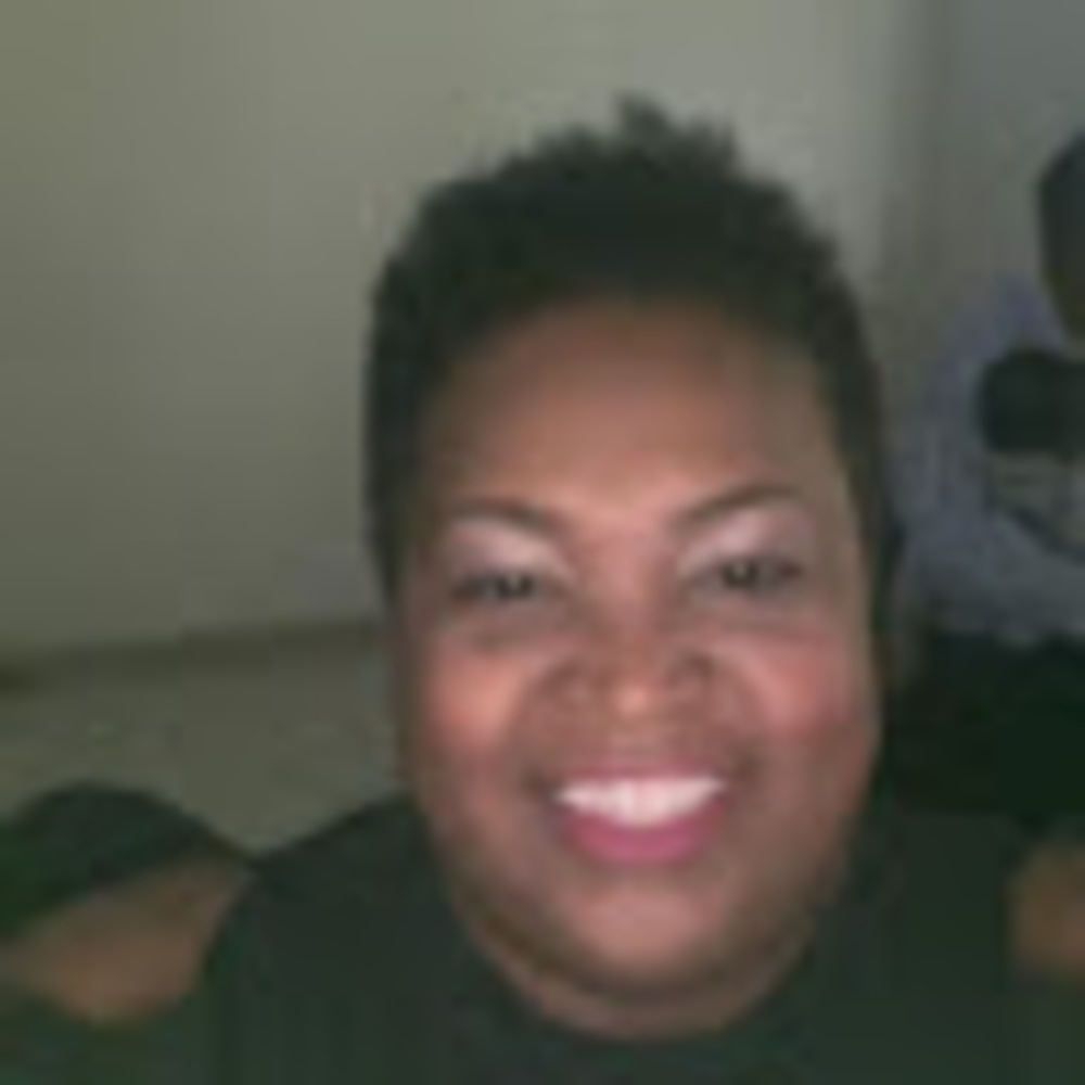 Meet your Posher, Tiffany